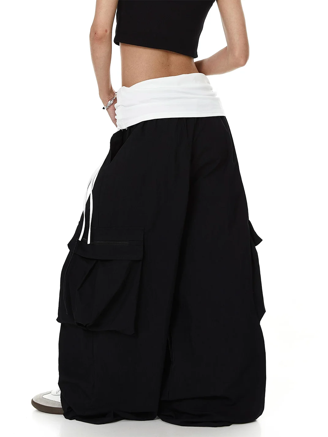 BLACKLISTS | Foldover Waist Gathered Wide-Leg Cargo Pants