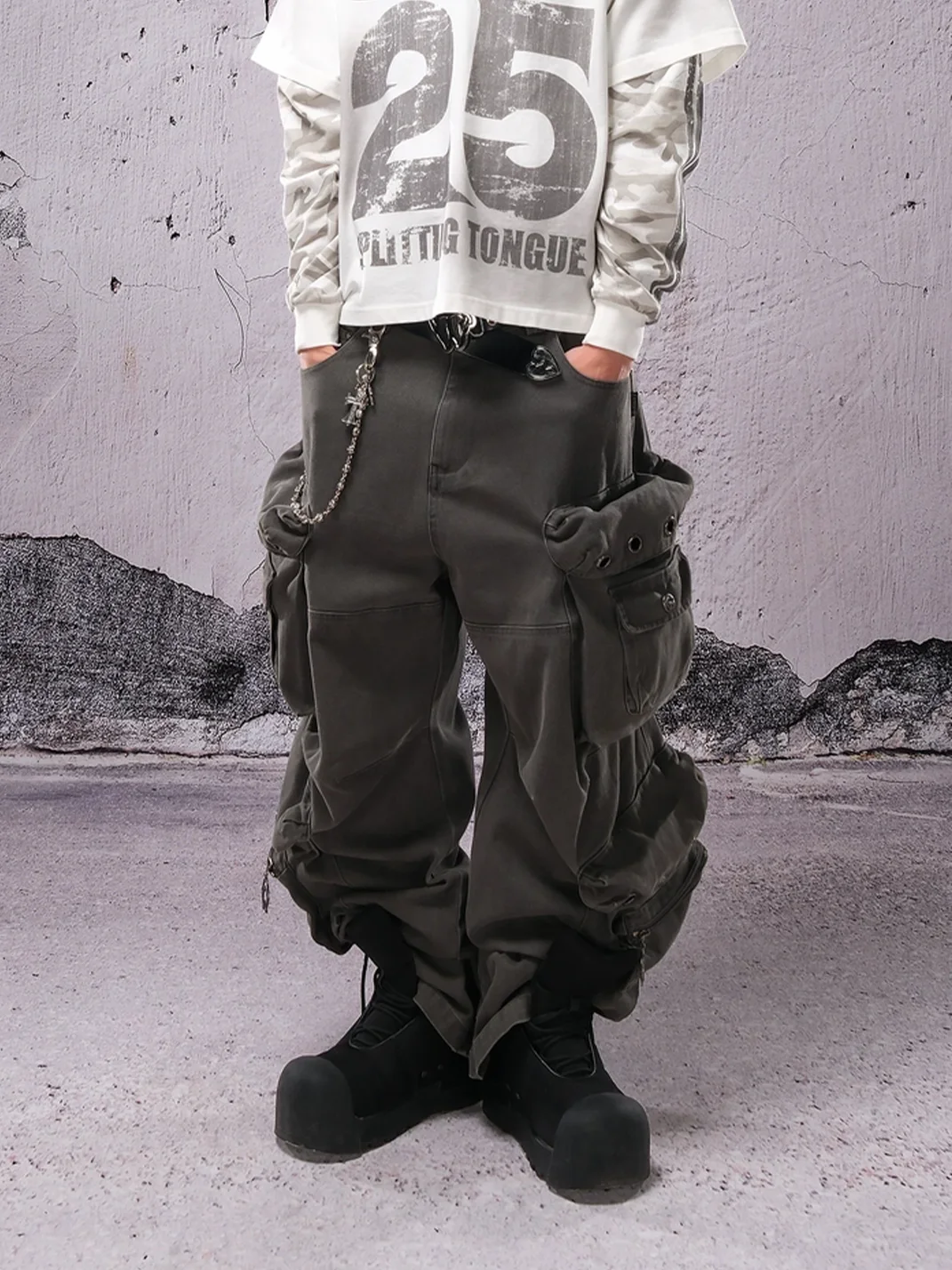 THEWET | Washed Distressed Spray-Stained Cargo Pants