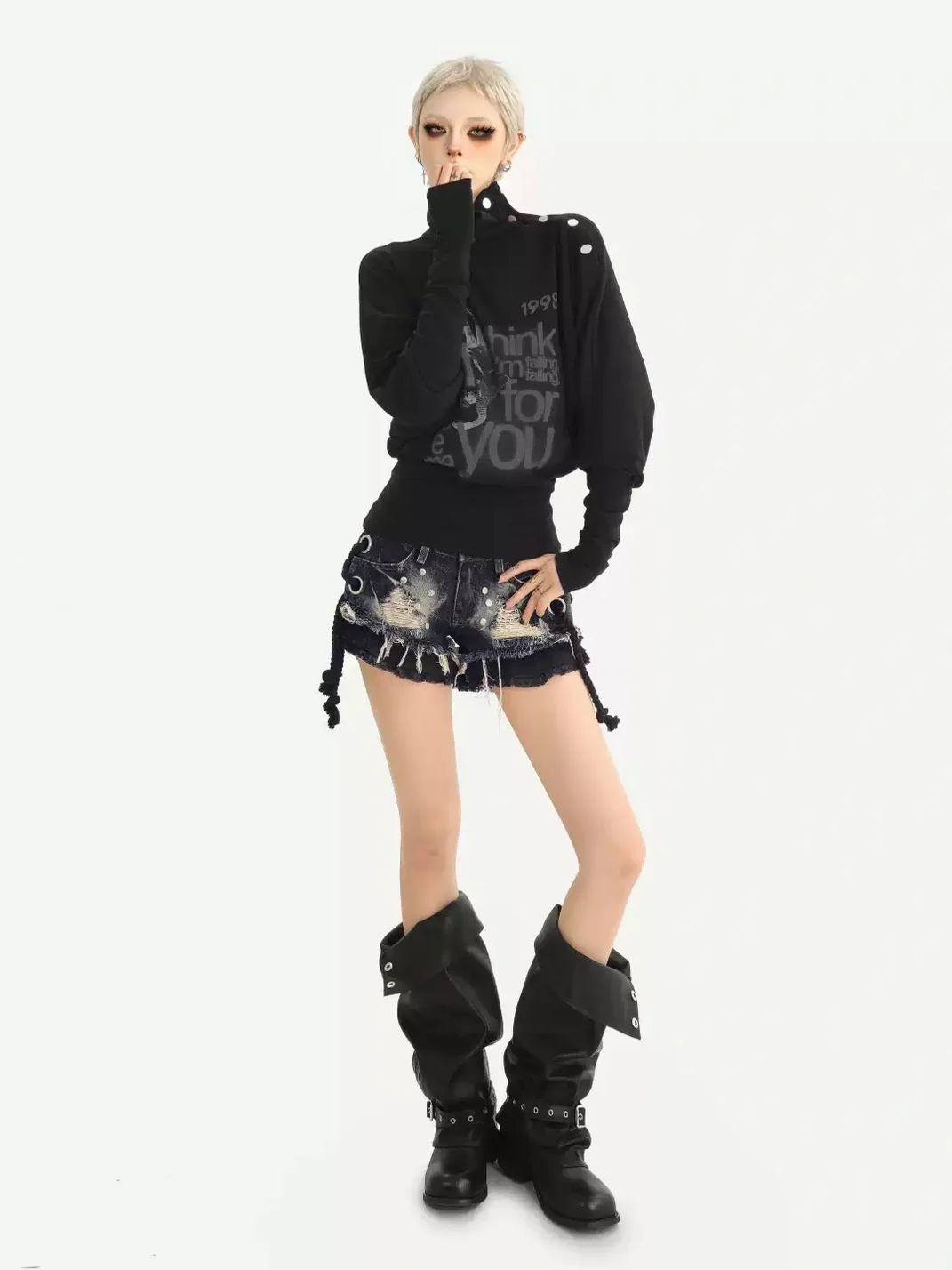 Nico Molly | High-Neck Letter Print Slim-Fit Long-Sleeve T-Shirt