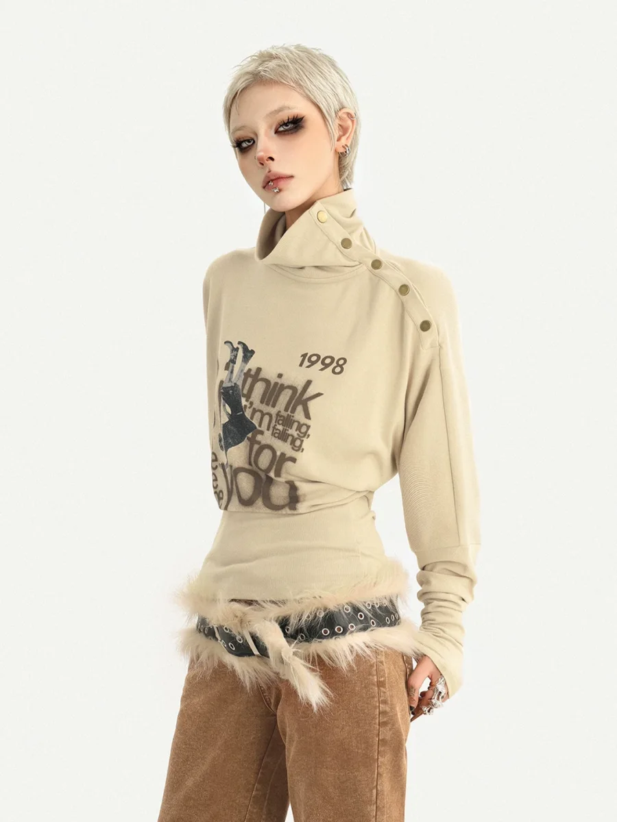 Nico Molly | High-Neck Letter Print Slim-Fit Long-Sleeve T-Shirt - 3