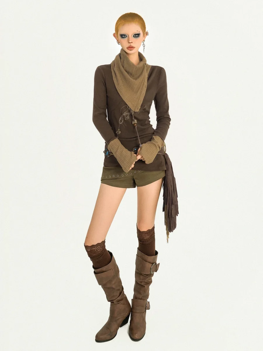 Nico Molly | Paneled Fold-Over High Neck Long Sleeve T-Shirt - 3