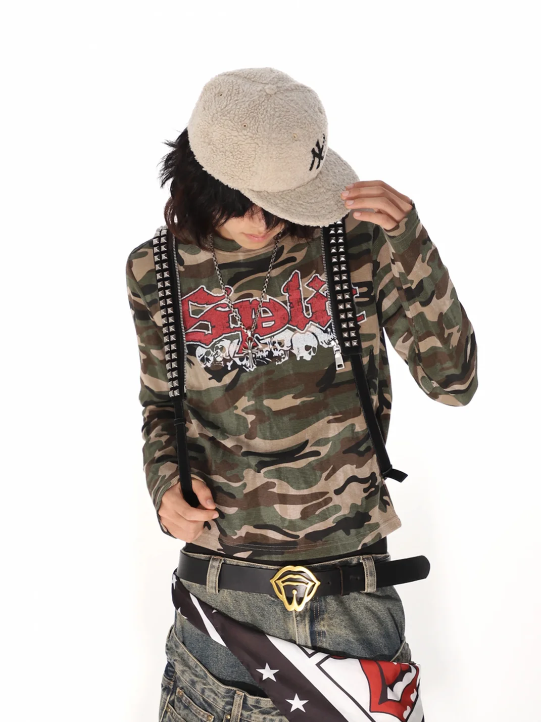 THEWET | Waffle Gothic Skull Print Camouflage Long Sleeve T-Shirt