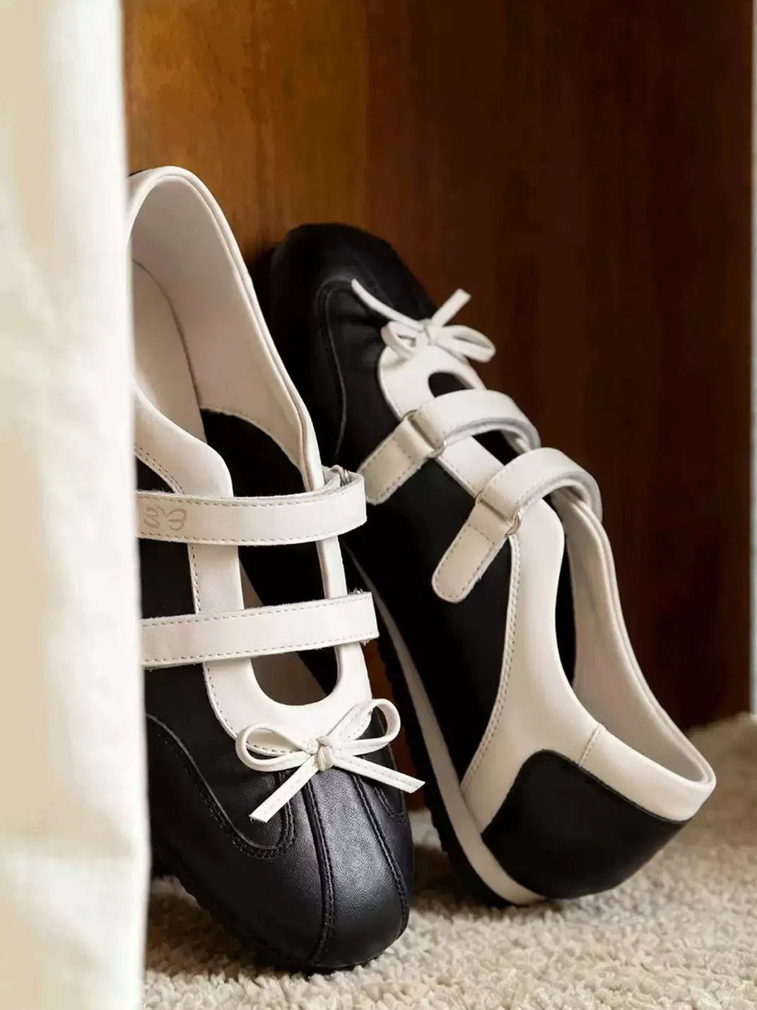 EBLAN | Platform Bow Mary Jane Shoes