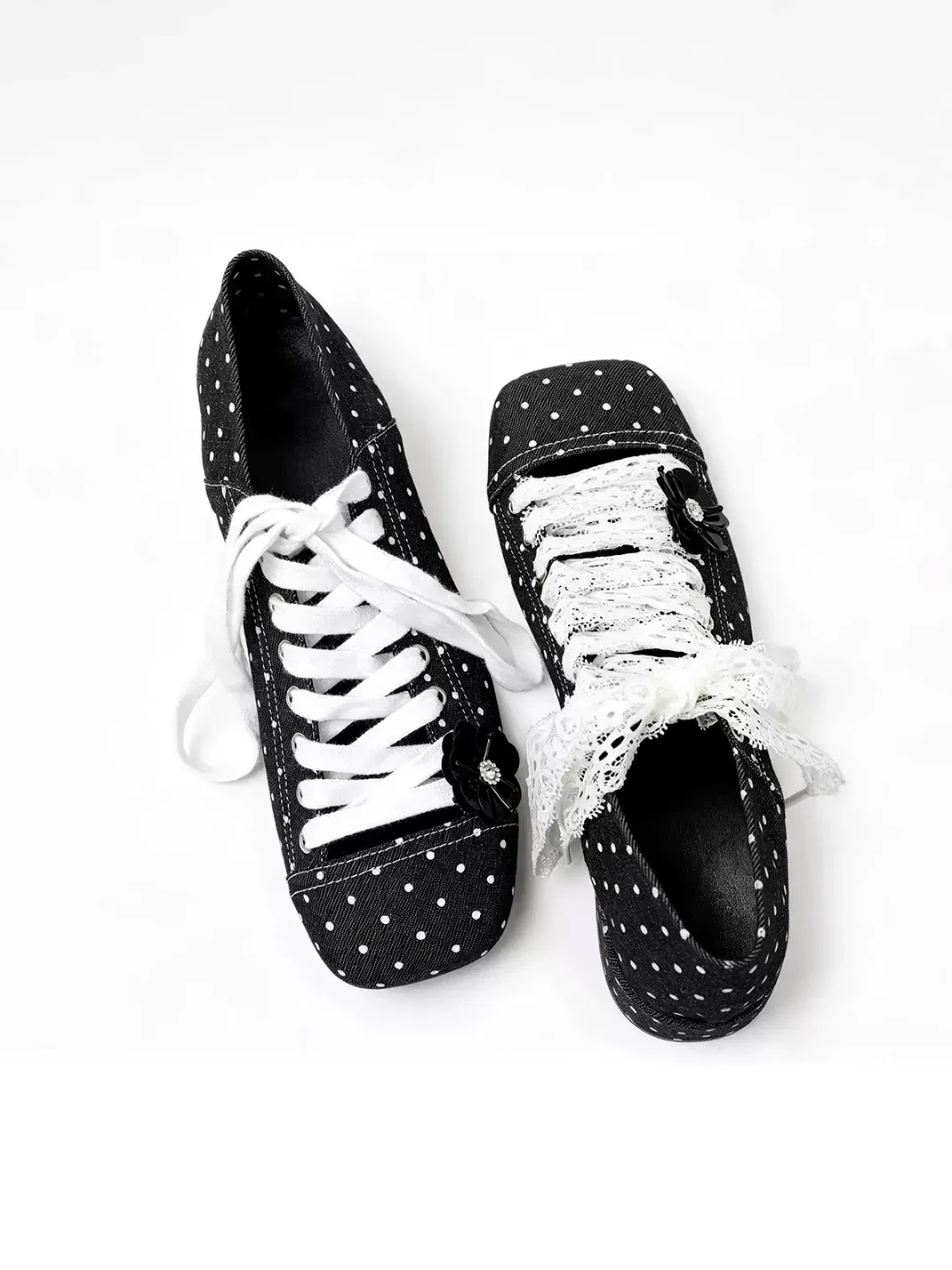 PINJIAHUI | Polka Dot Lace-Up Square-Toe Low-Heel Mary Janes