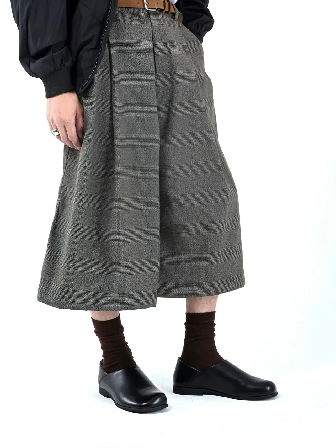 UNZIZHI | Leather Slip-On Loafers With Collapsible Heel