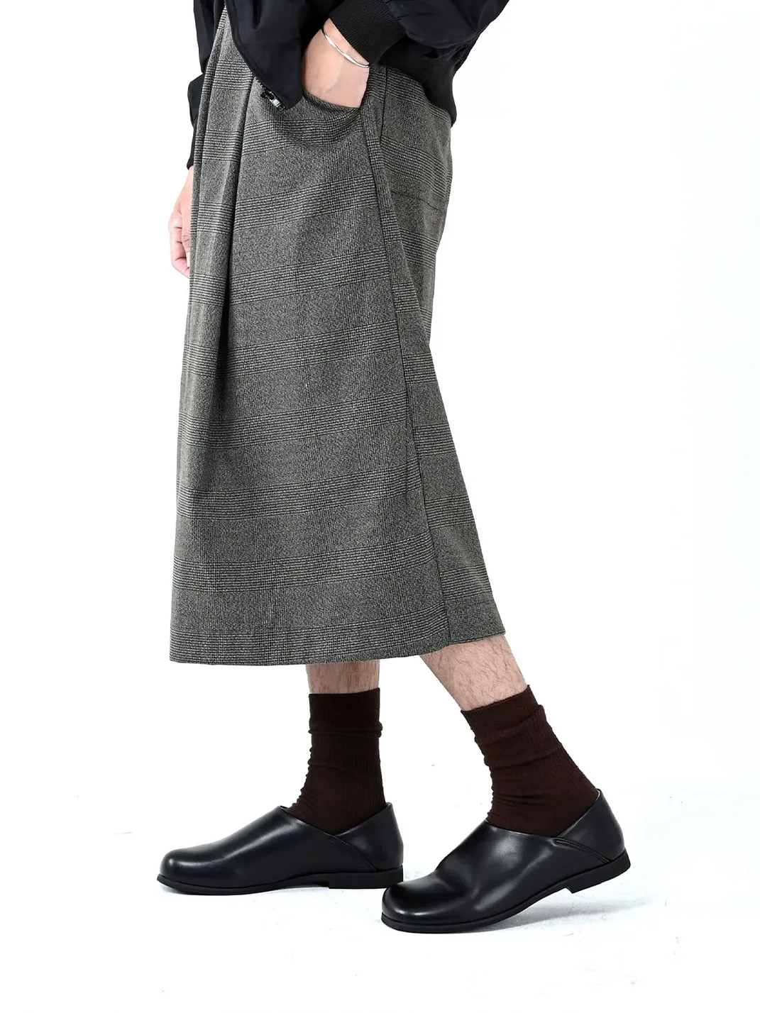 UNZIZHI | Leather Slip-On Loafers With Collapsible Heel