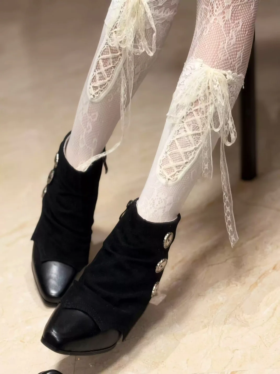 GURURU | Gothic Pointed-Toe Slouch Boots