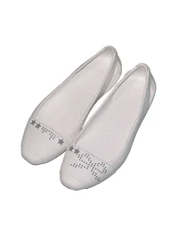 Out side window | Asymmetric Pixel Print Waterproof EVA Flats