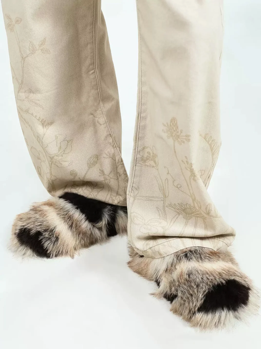 TZ killer | Plush Thick-Sole Slip-On Winter Slippers