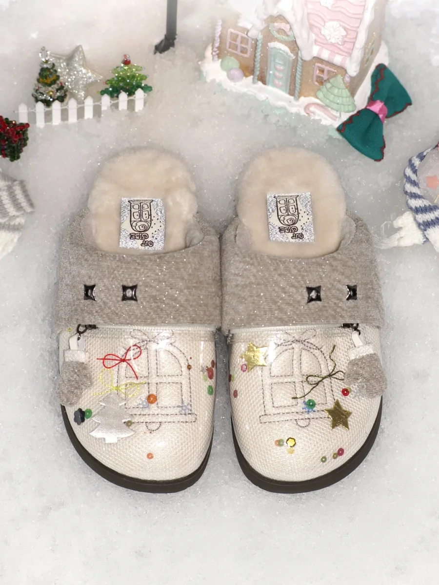 Out side window | DIY Display Compartment Shimmer Plush Slippers - 2