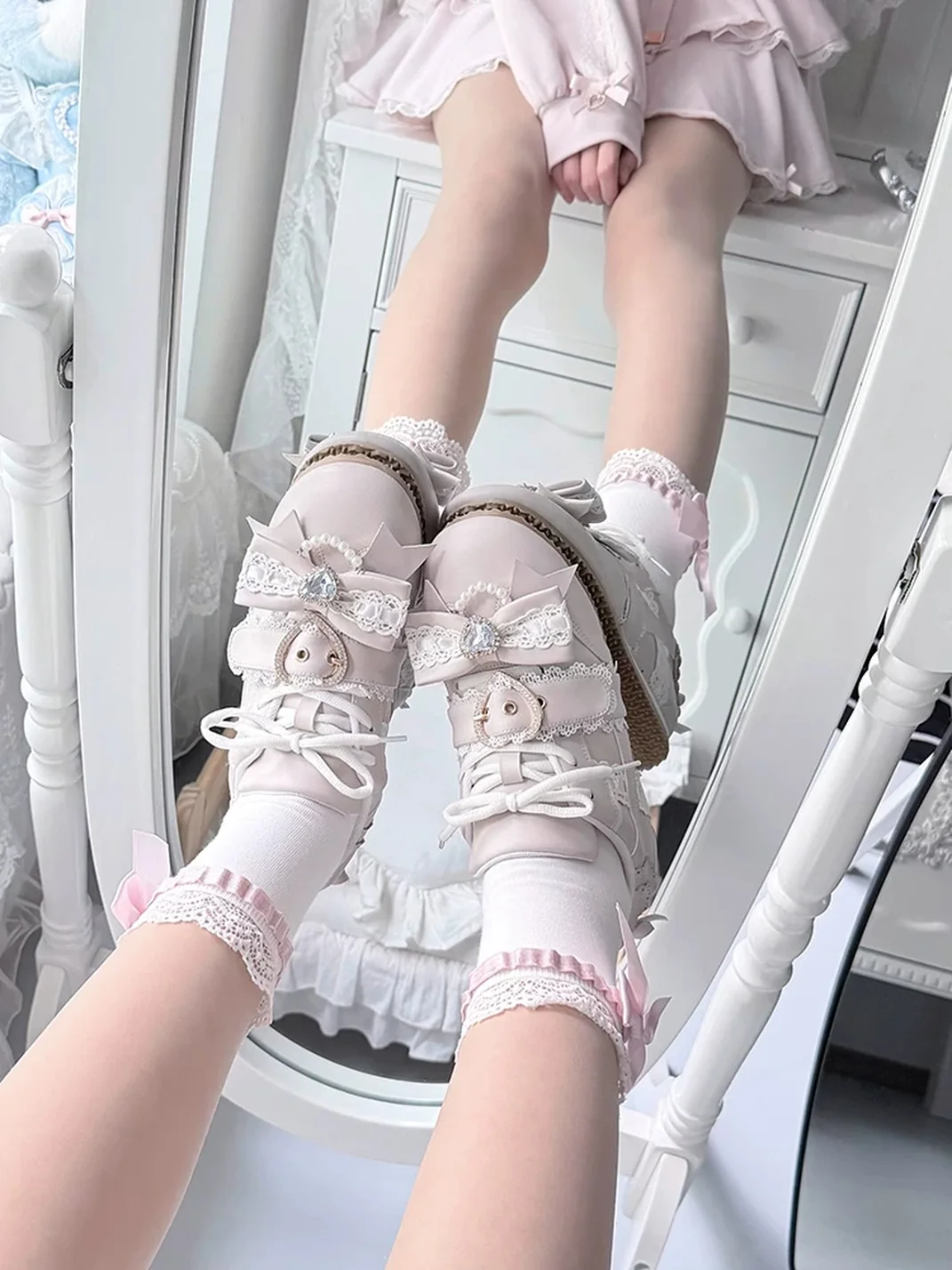 Transfer Student | Lace-Up Rhinestone Bow Low-Heel Sneakers