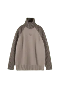 Frisbee Contrast Color Sweater