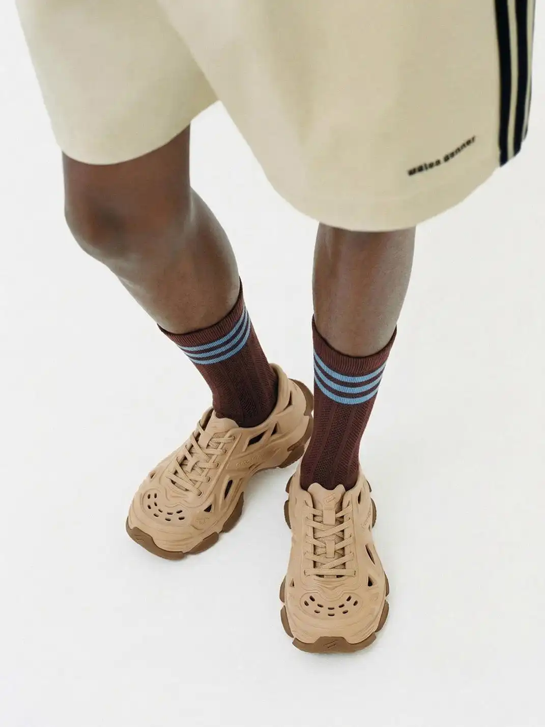 NEXT IMPULSIVE丨Time Space Series-Dad Crocs Shoes