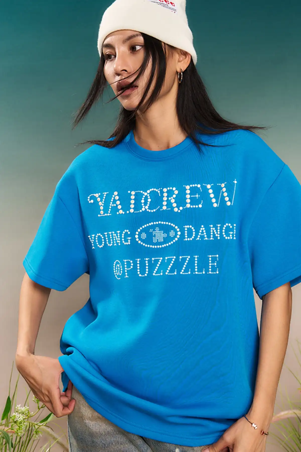 YADcrew | Pearl Typography Short-Sleeved T-shirt