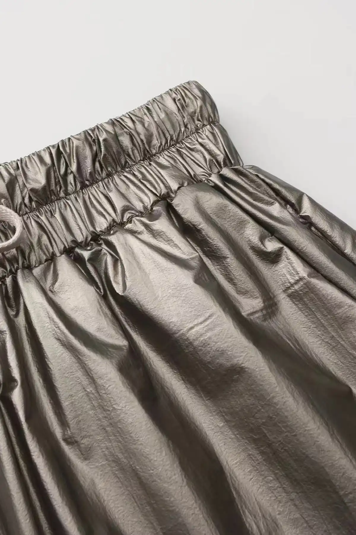 Disark│Five-pointed Star Embroidered Metallic Nylon Shorts
