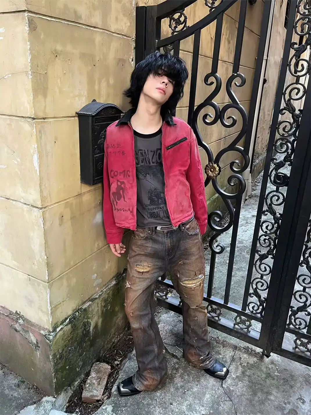 REGEN ZONE | Heavy Distressed Blood Wash Flared Jeans