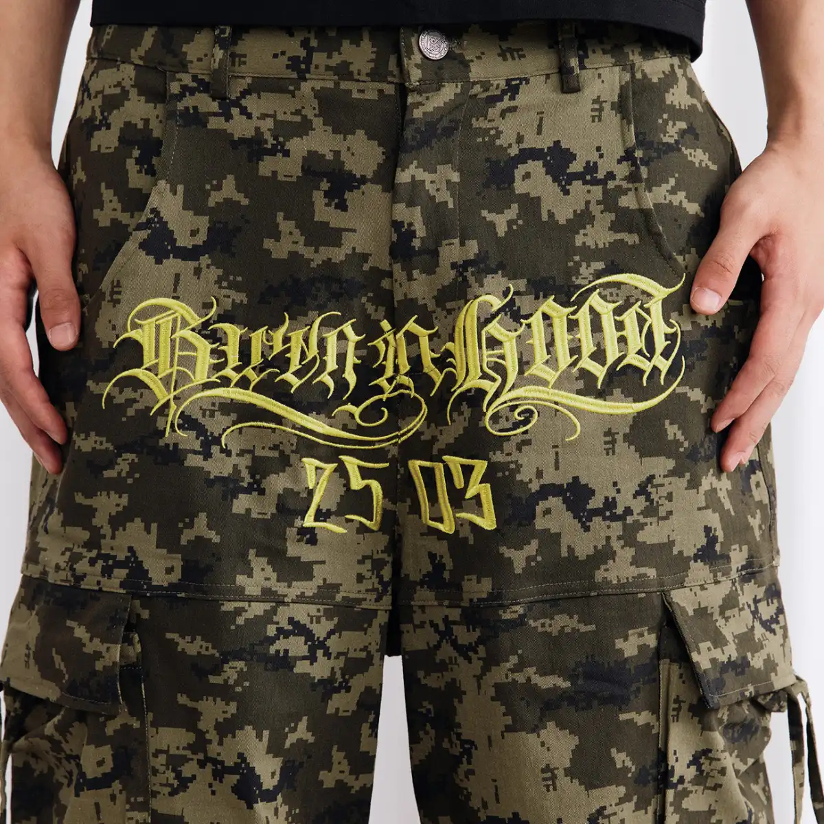 Burnin* "2503" Digital Camouflage Wide-Leg Pants
