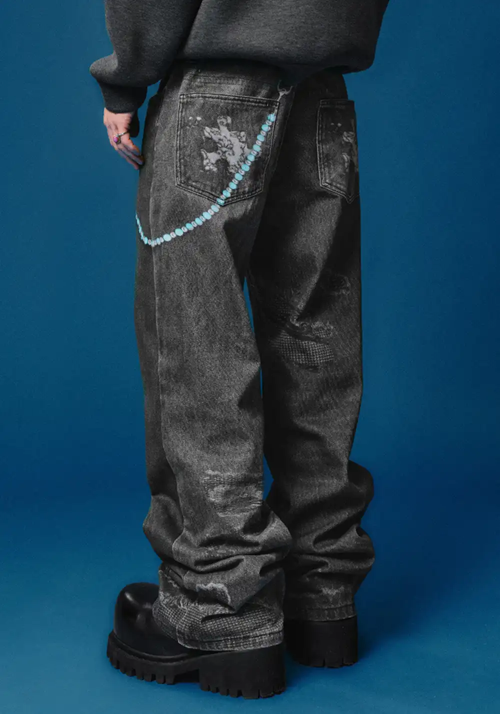 YADcrew丨Chain Embossed Printed Jeans American Street