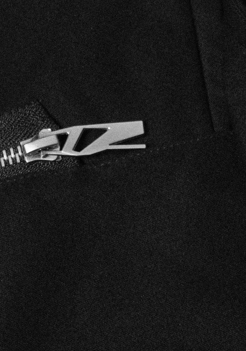 RELABEL丨Three-Dimensional Reconstruction (Reshape) Curved Foldable Collar Detachable Oversized Double-Placket Blazer