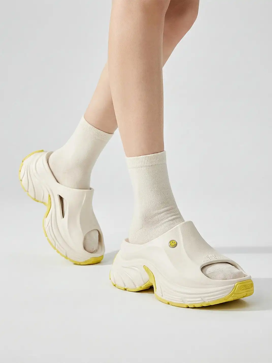 SMILEY丨Starfish Series Slippers-White
