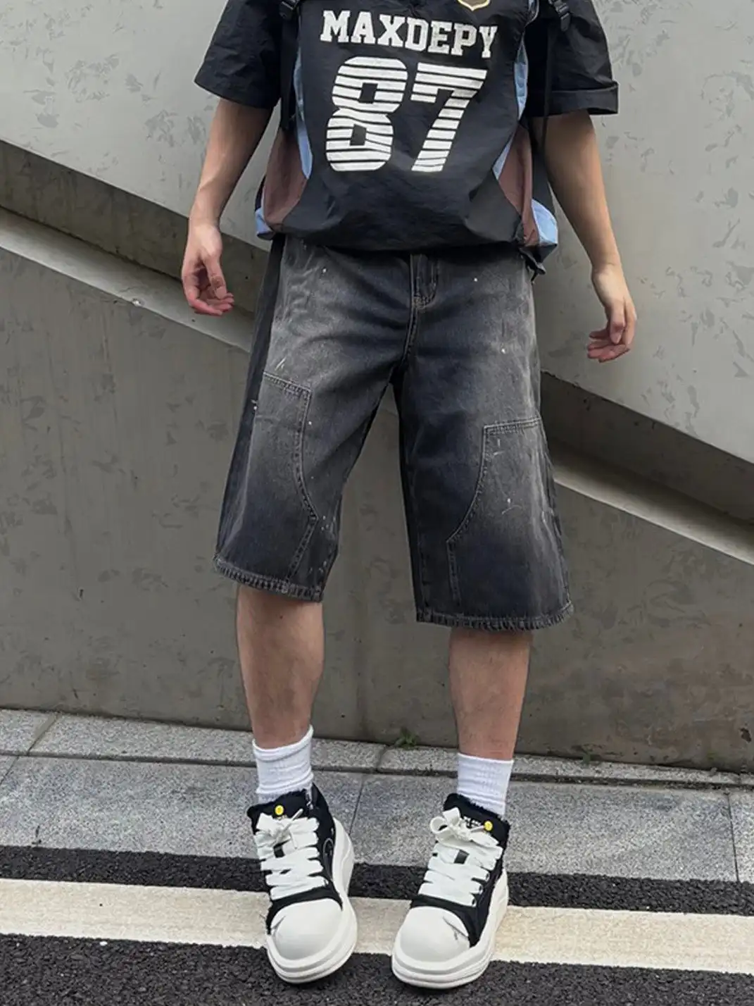 SMILEY丨Beluga Series-Black