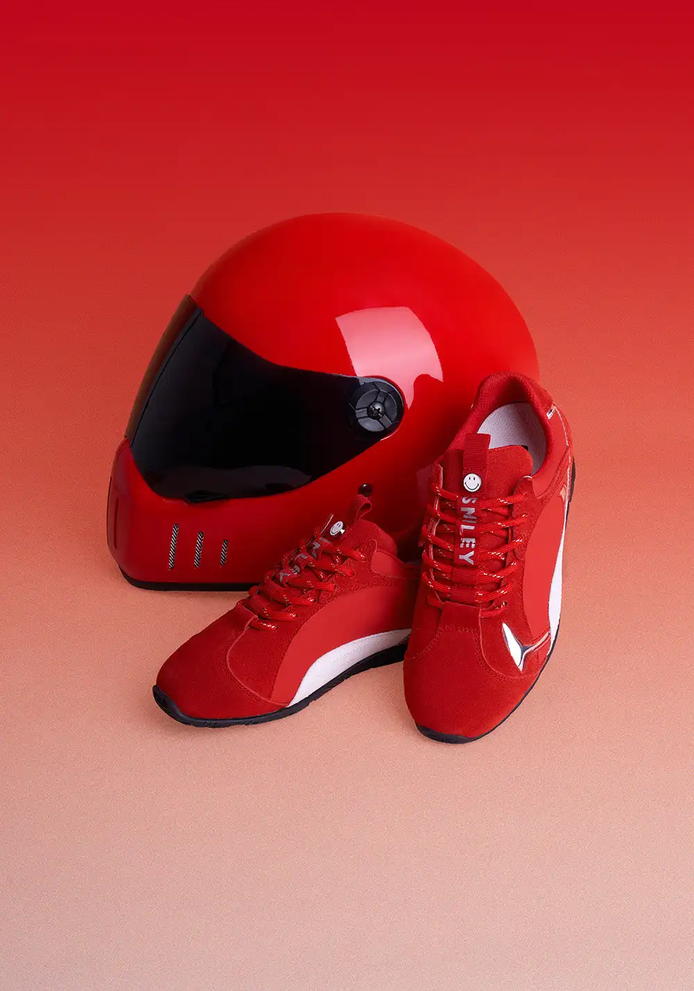 SMILEY丨 Vintage Racer Sneakers