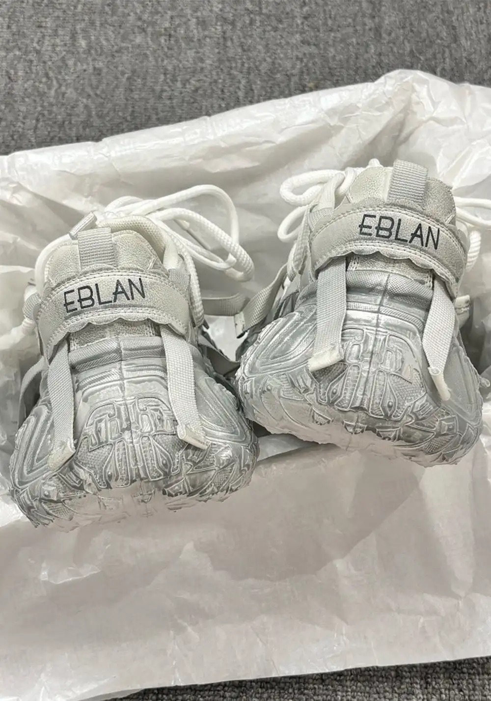 EBLAN丨Racing Tire-Inspired Sneakers