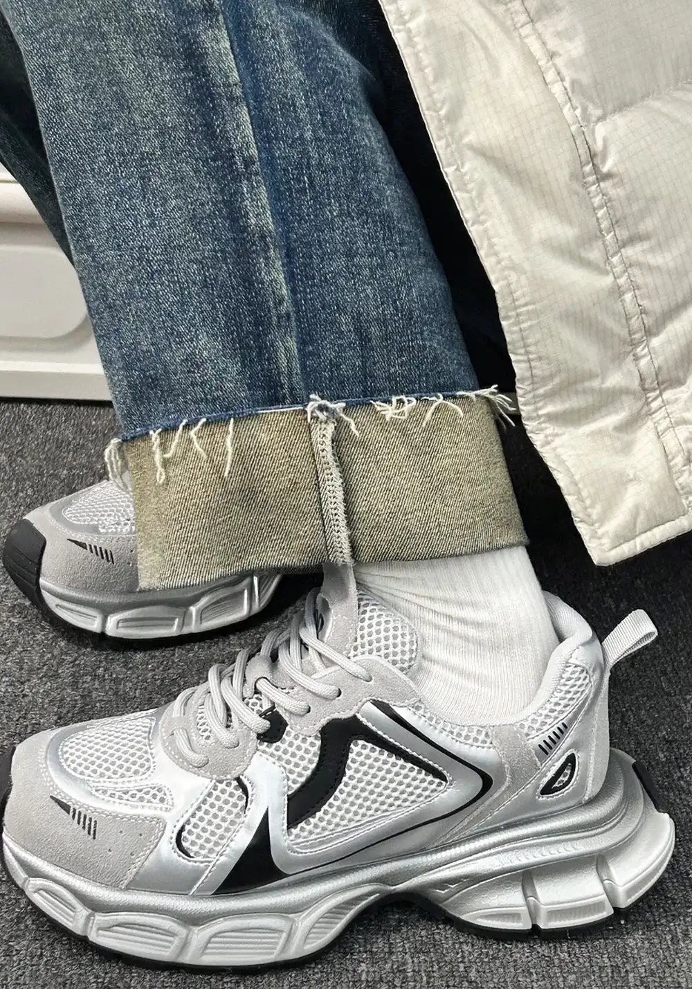 EBLAN丨Functionalist Retro Dad Shoes