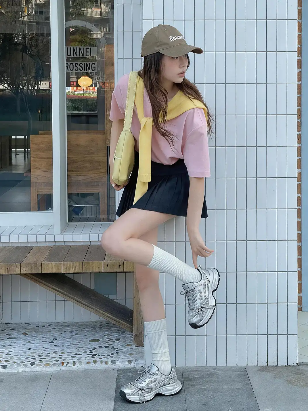 C.BANNER丨Women's Fashionable Rhinestone Shock-absorbing Dad Shoes