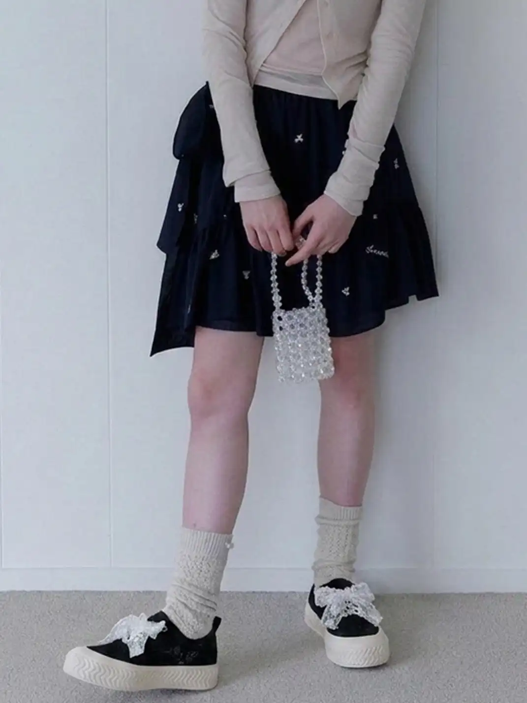 C.BANNER丨Fabric Niche Romantic Pearl Wear-resistant Low-top Sneakers