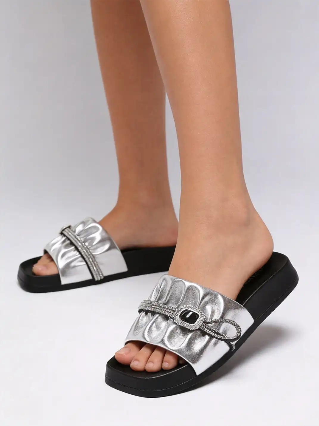 C.BANNER丨 Casual Comfortable and Non-Slip Slippers