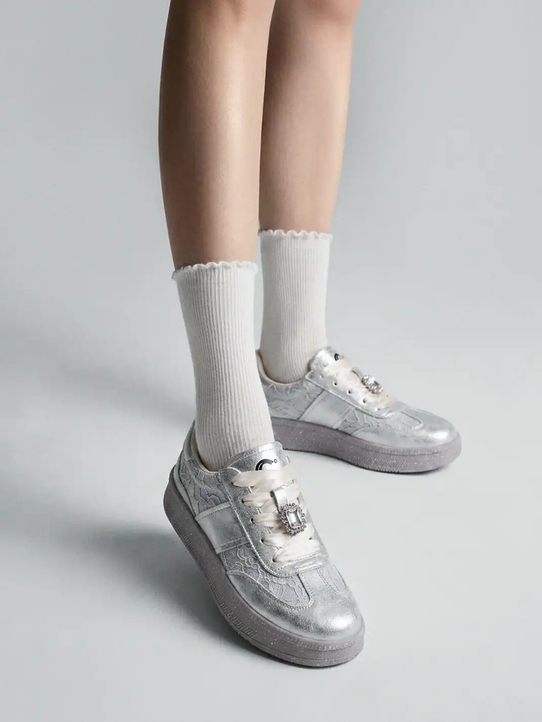 C.NANNER | Women's Silver-gray Low-top Comfortable Retro Sneakers