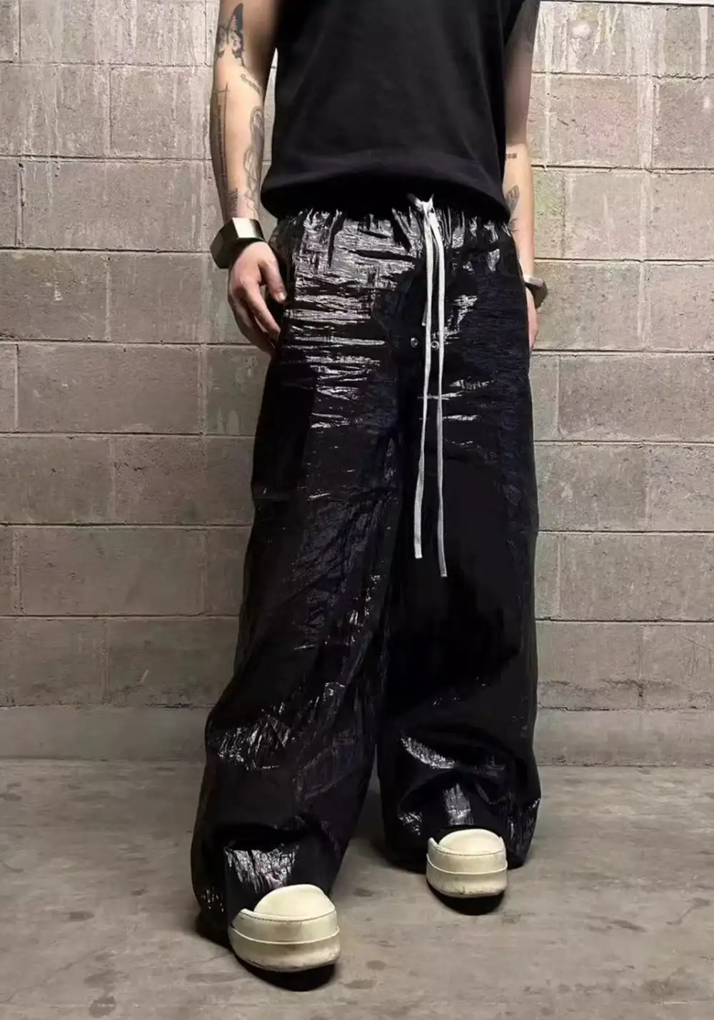 Disark│Crinkled Textured Wide-Leg Pants