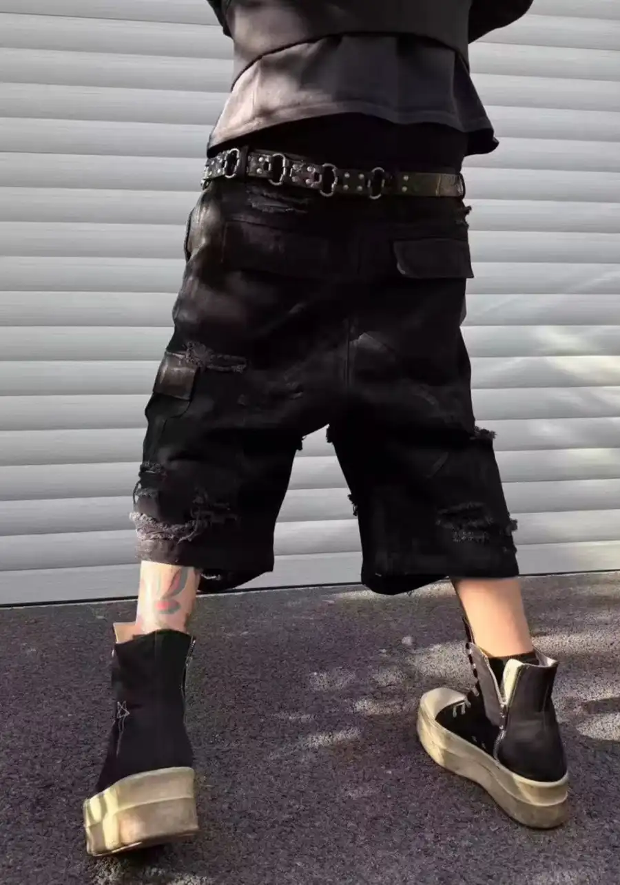 Disark│Waxed Distressed Denim Shorts - 4