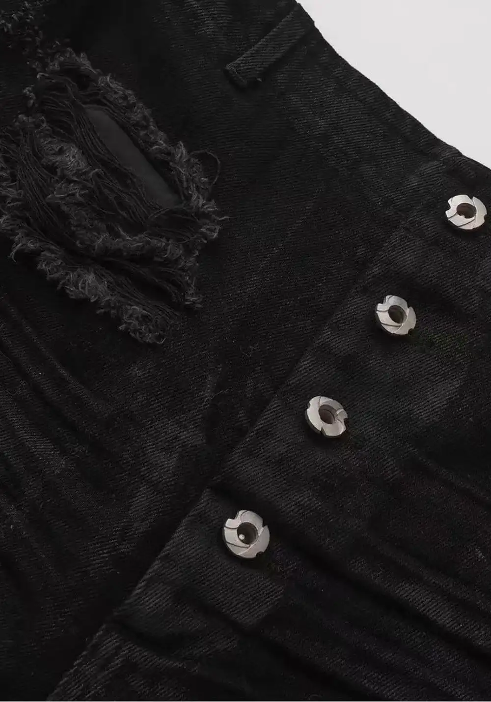 Disark│Waxed Distressed Denim Shorts