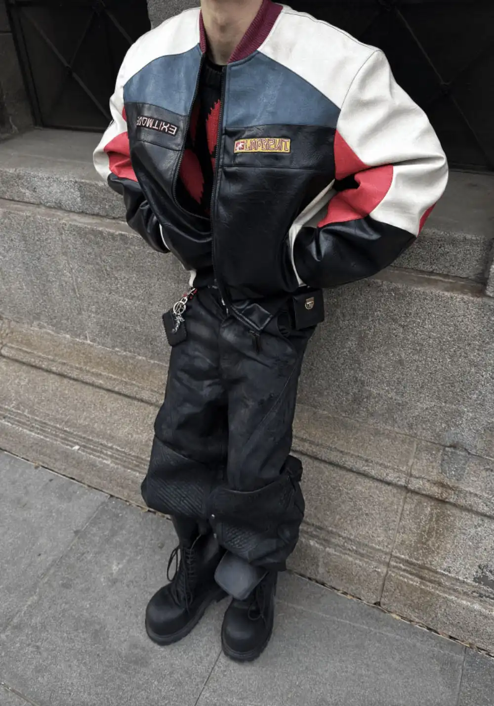 GOJOYJINNI丨Armor Patch Distressed Biker Jeans