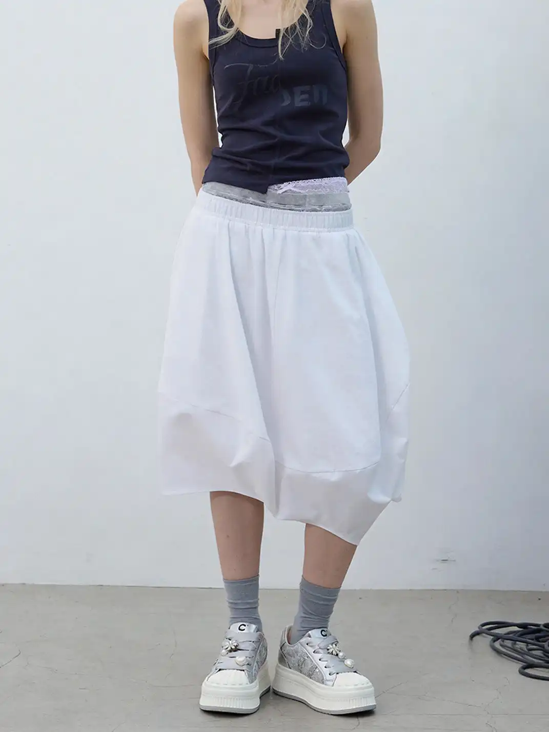 C.BANNER丨Shell Head Silk Ribbon Lace Low-top Sneakers