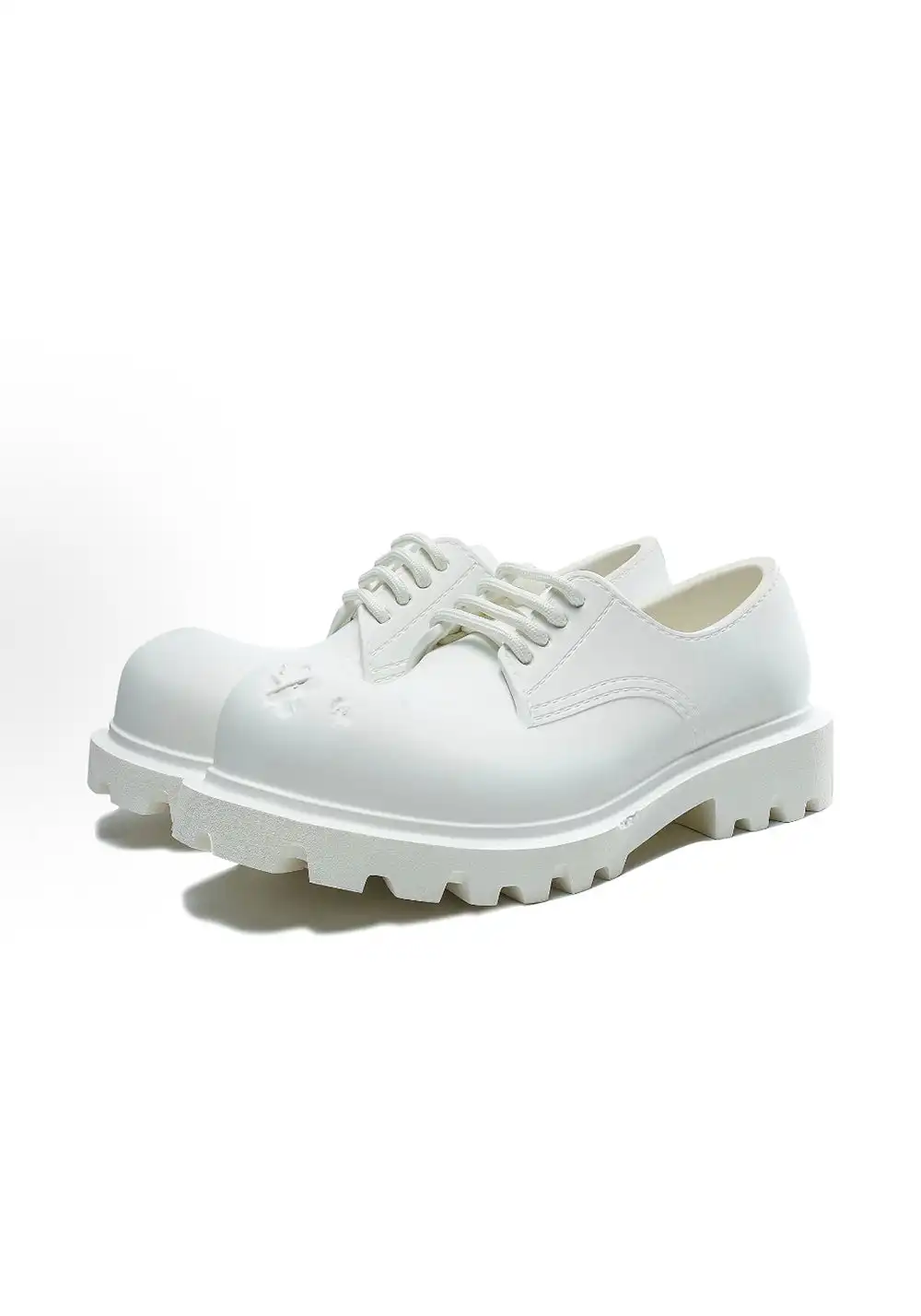 GLITTER FOCUS丨Futuristic Derby Shoes