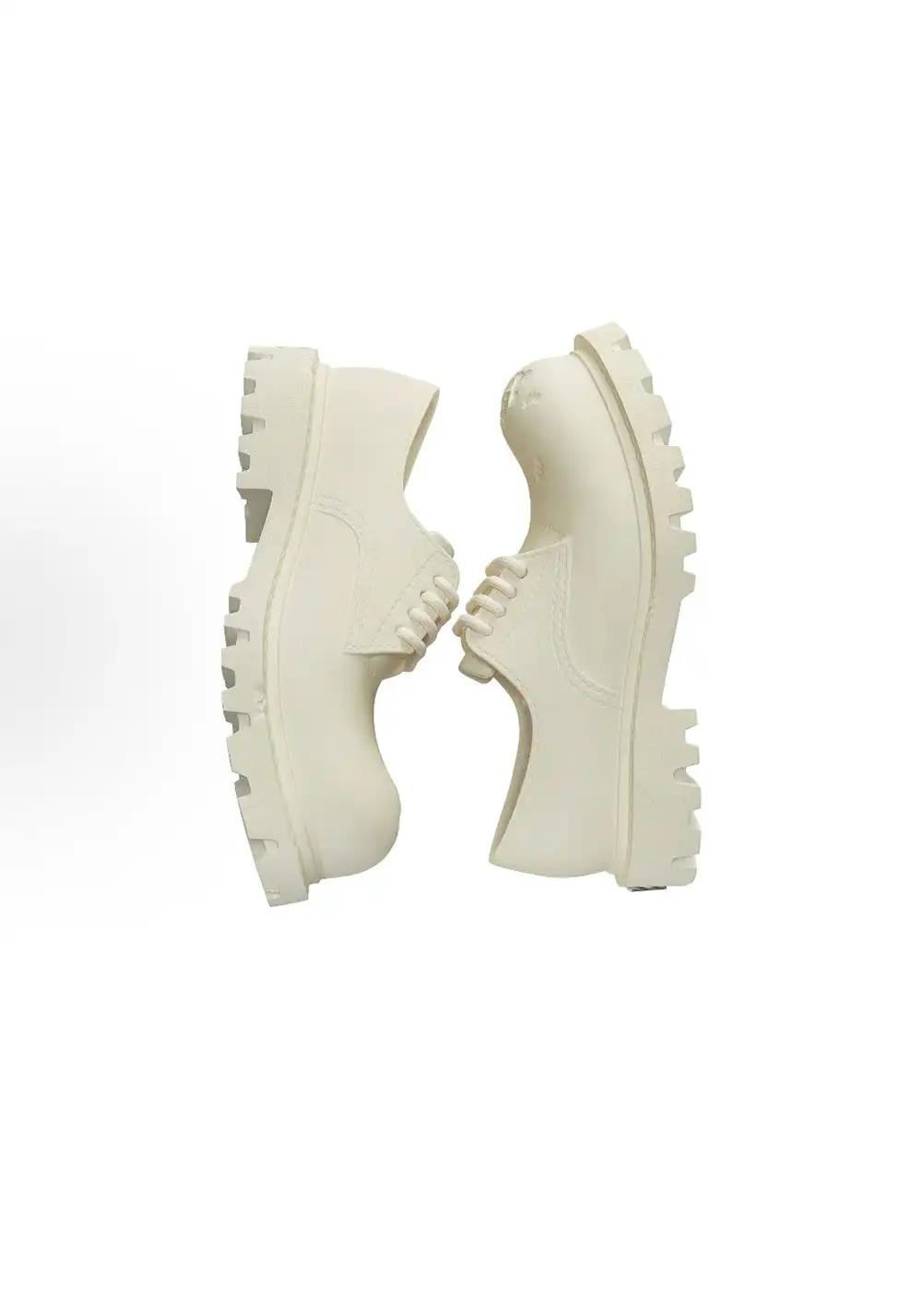 GLITTER FOCUS丨Cream Futuristic Derby Shoes