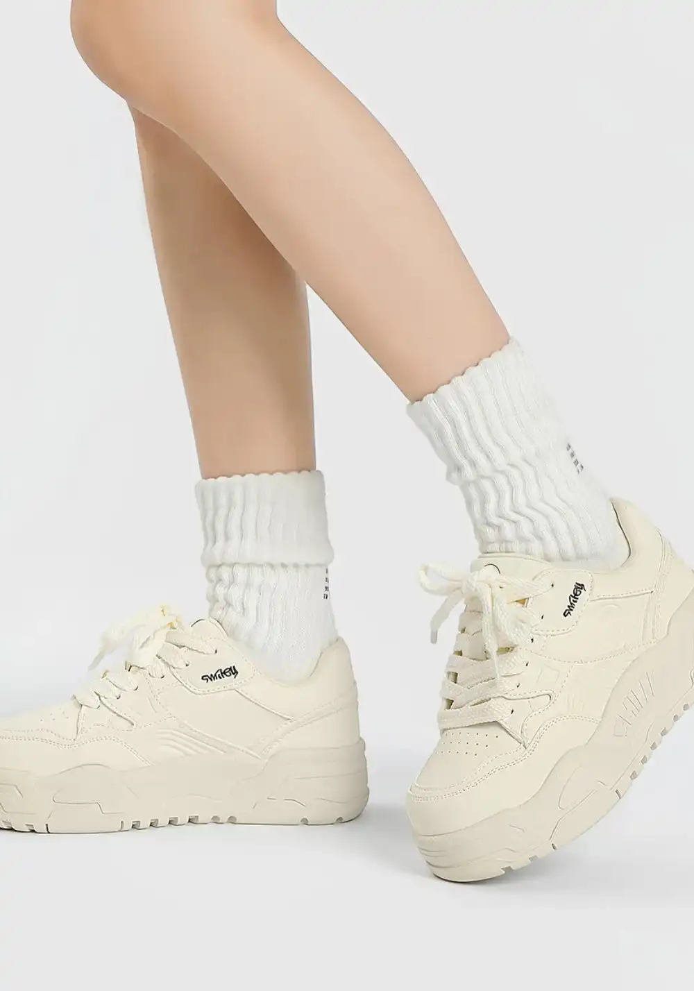 SMILEY丨Retro Skate Shoes (Unisex)