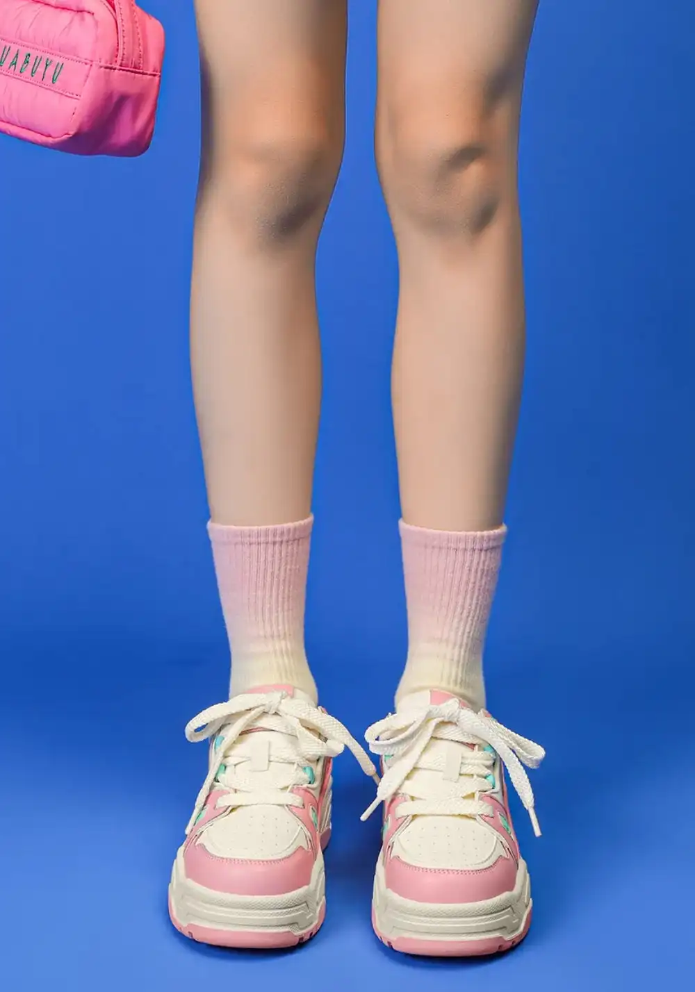 SMILEY丨Elevate Sneakers - Lightweight & Versatile