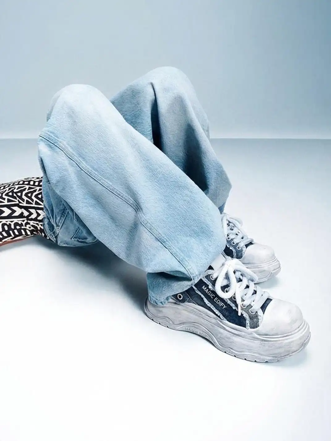 M88M丨Distressed Chunky Platform Sneakers