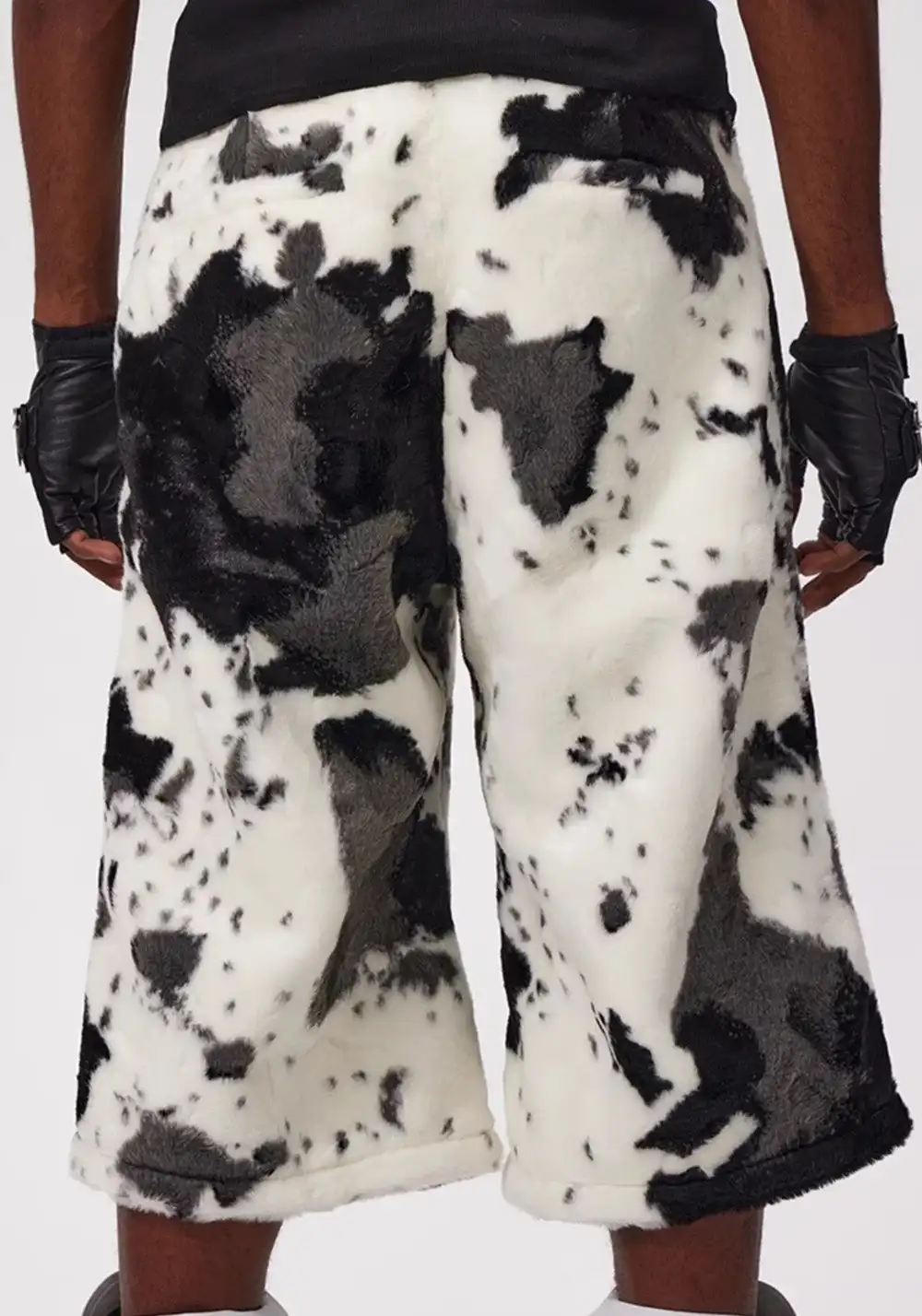 Fourth3ex丨Summer Eco-Faux Fur Cow Print Shorts