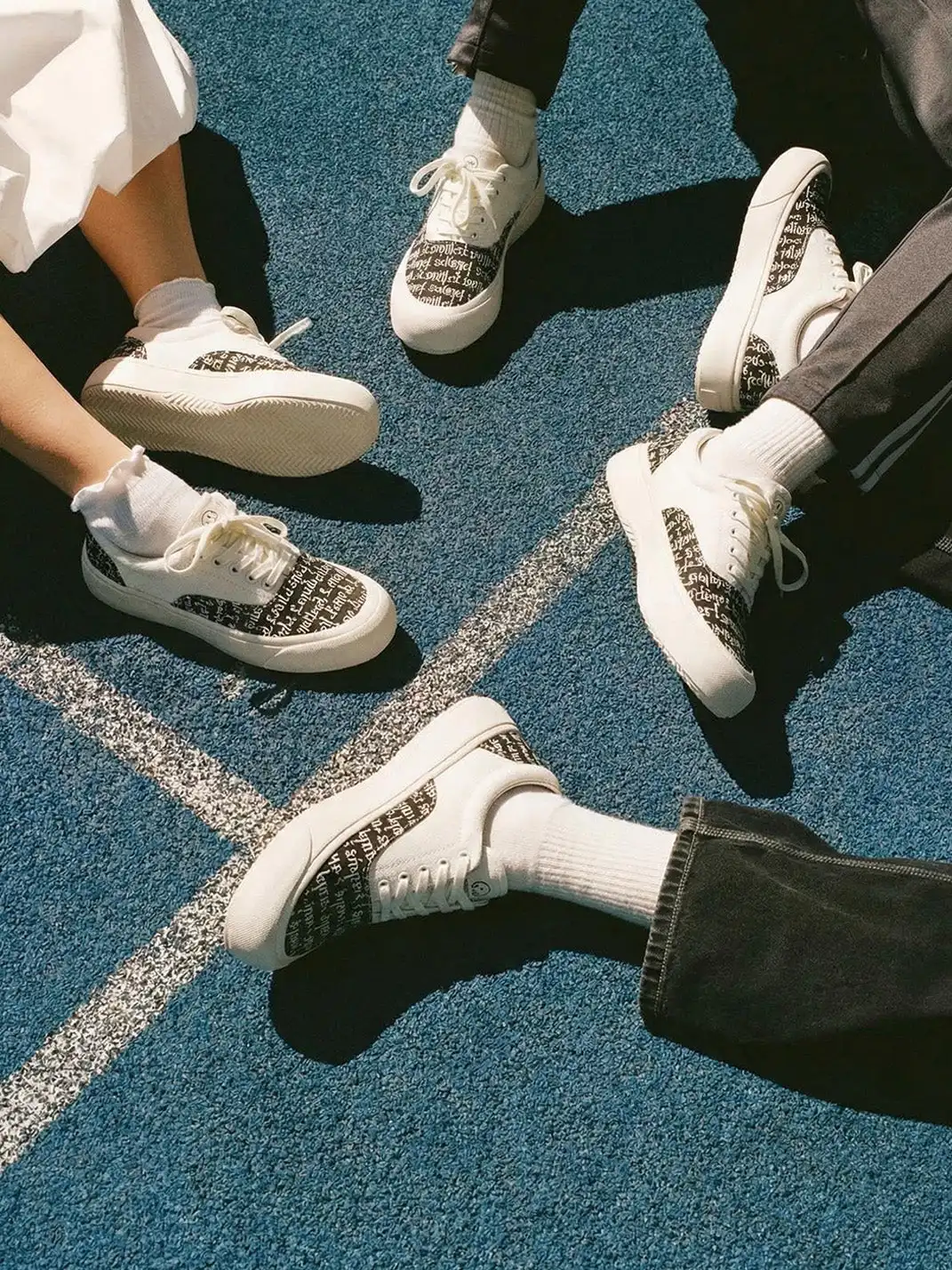 SMILEY丨Classic Print Canvas Sneakers