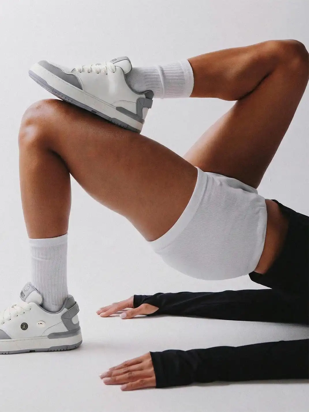 SMILEY丨Color-Block Leather Skate Shoes