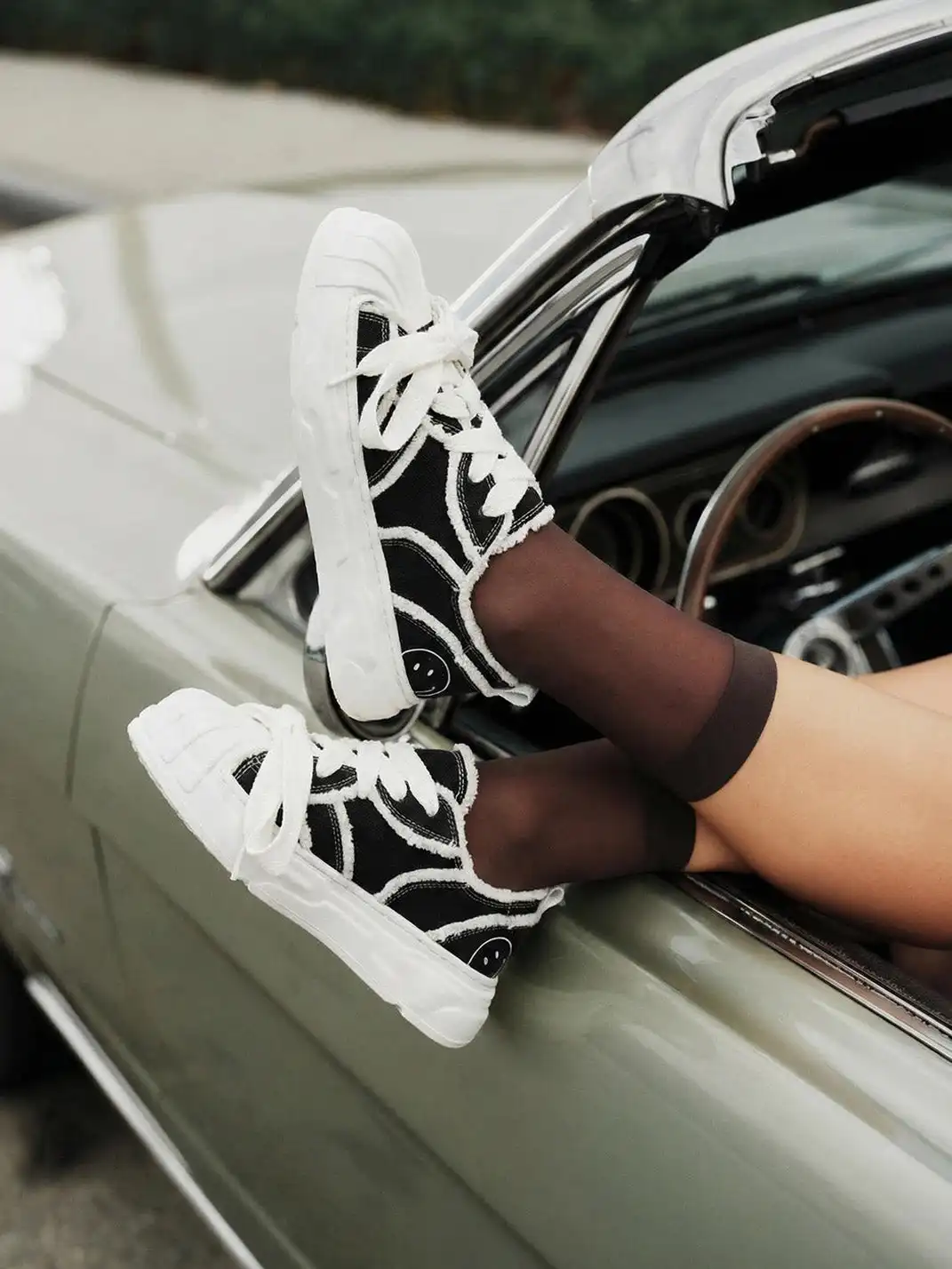 SMILEY丨Tassel Canvas Sneakers