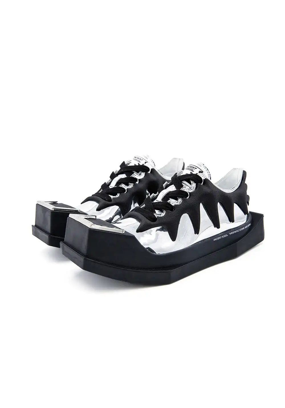 ANCIENT FOSSIL丨Square-Toe Casual Shoes (Black-Silver, Unisex)