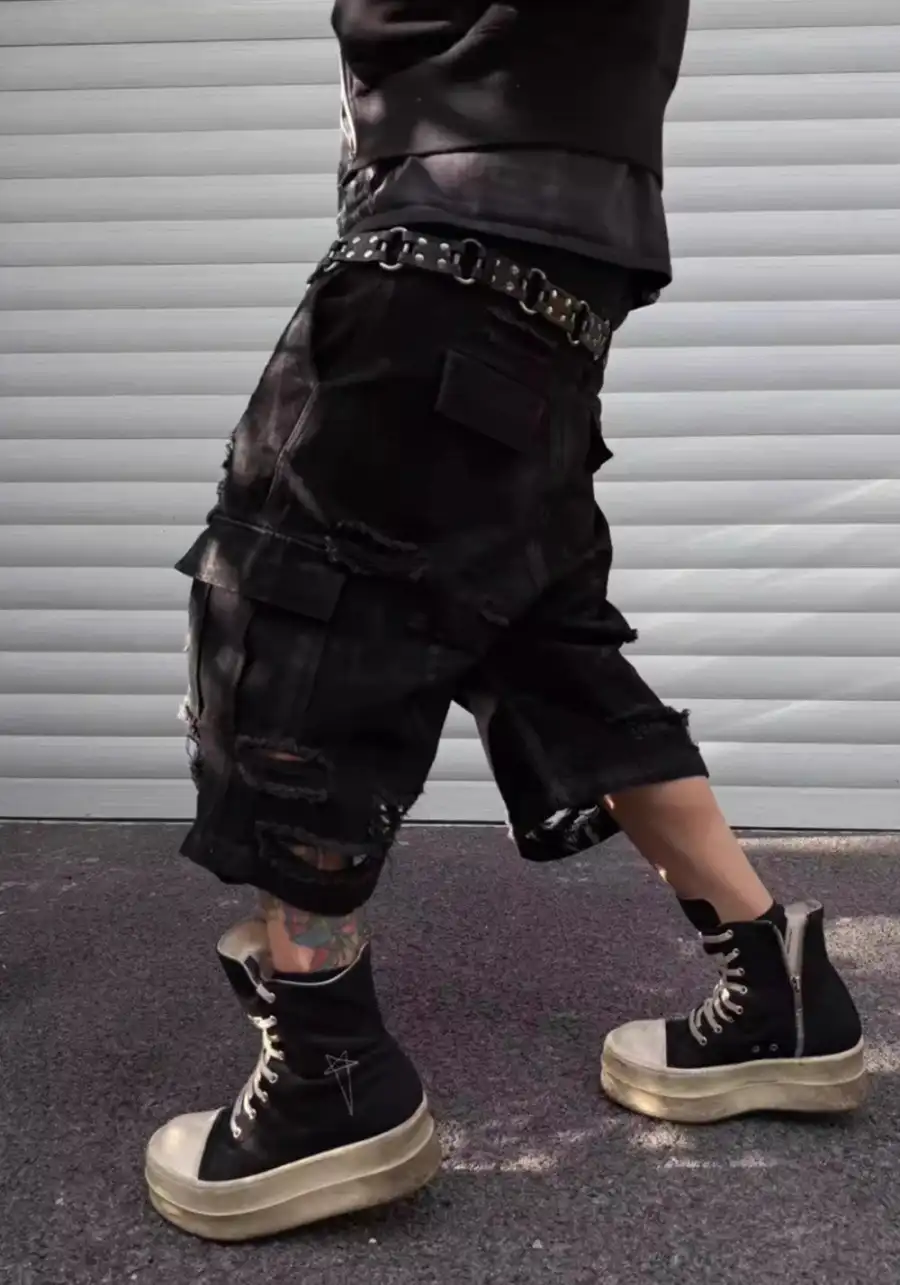 Disark│Waxed Destroyed Denim Shorts - 3
