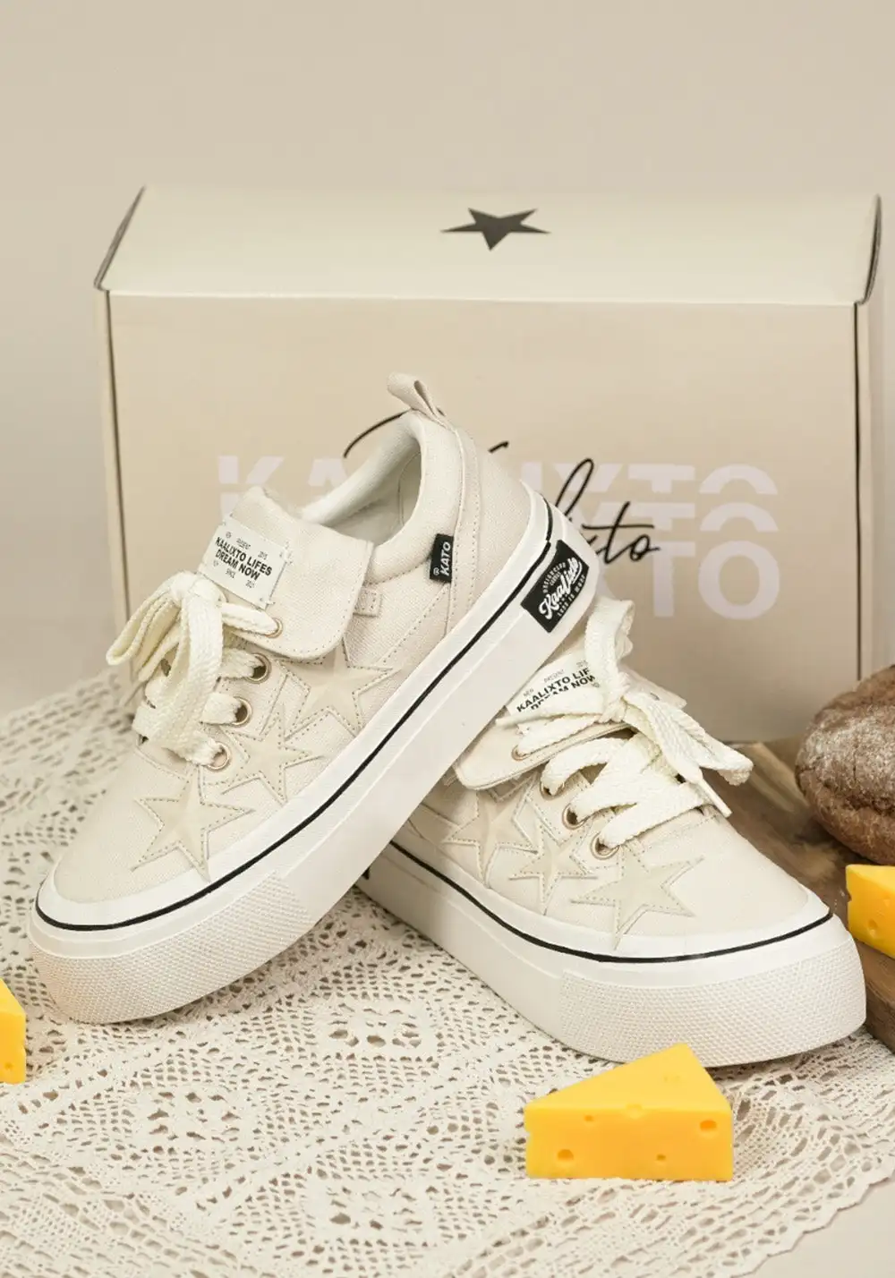 KAALIXTO丨Cream Beige Canvas Star Shoes