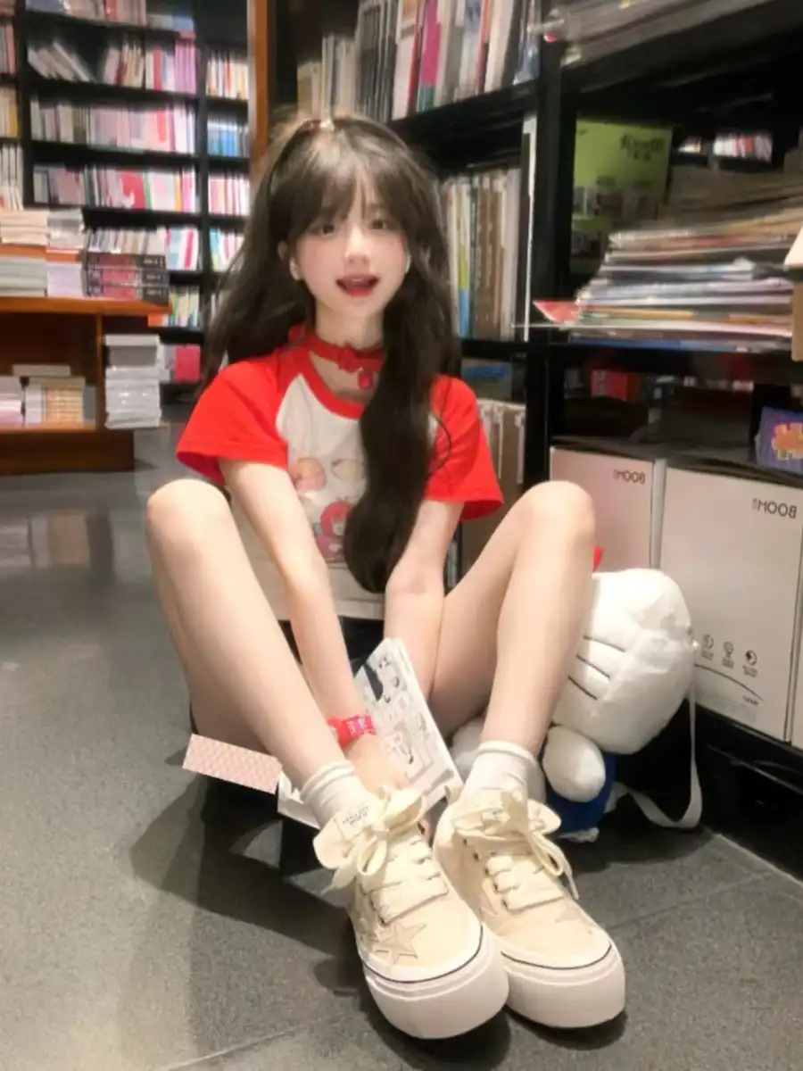 KAALIXTO丨Cream Beige Canvas Star Shoes - 4